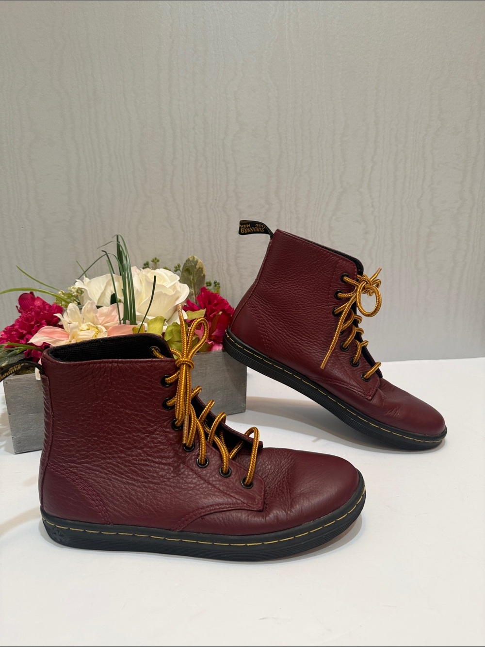 Dr. Martens Leyton Oxblood Red Leather Boots Women's Size 6 AW004
